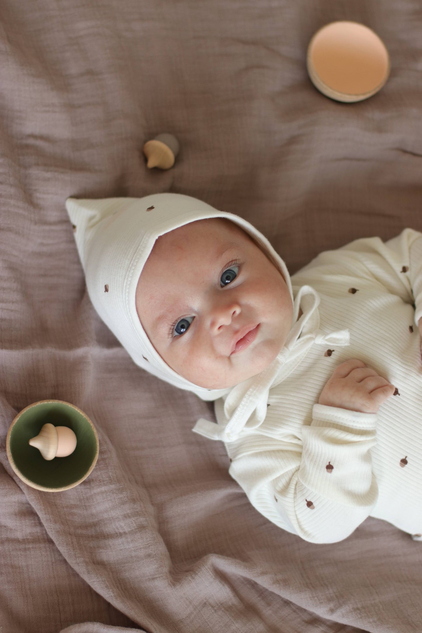 Acorn Ribbed Layette Set